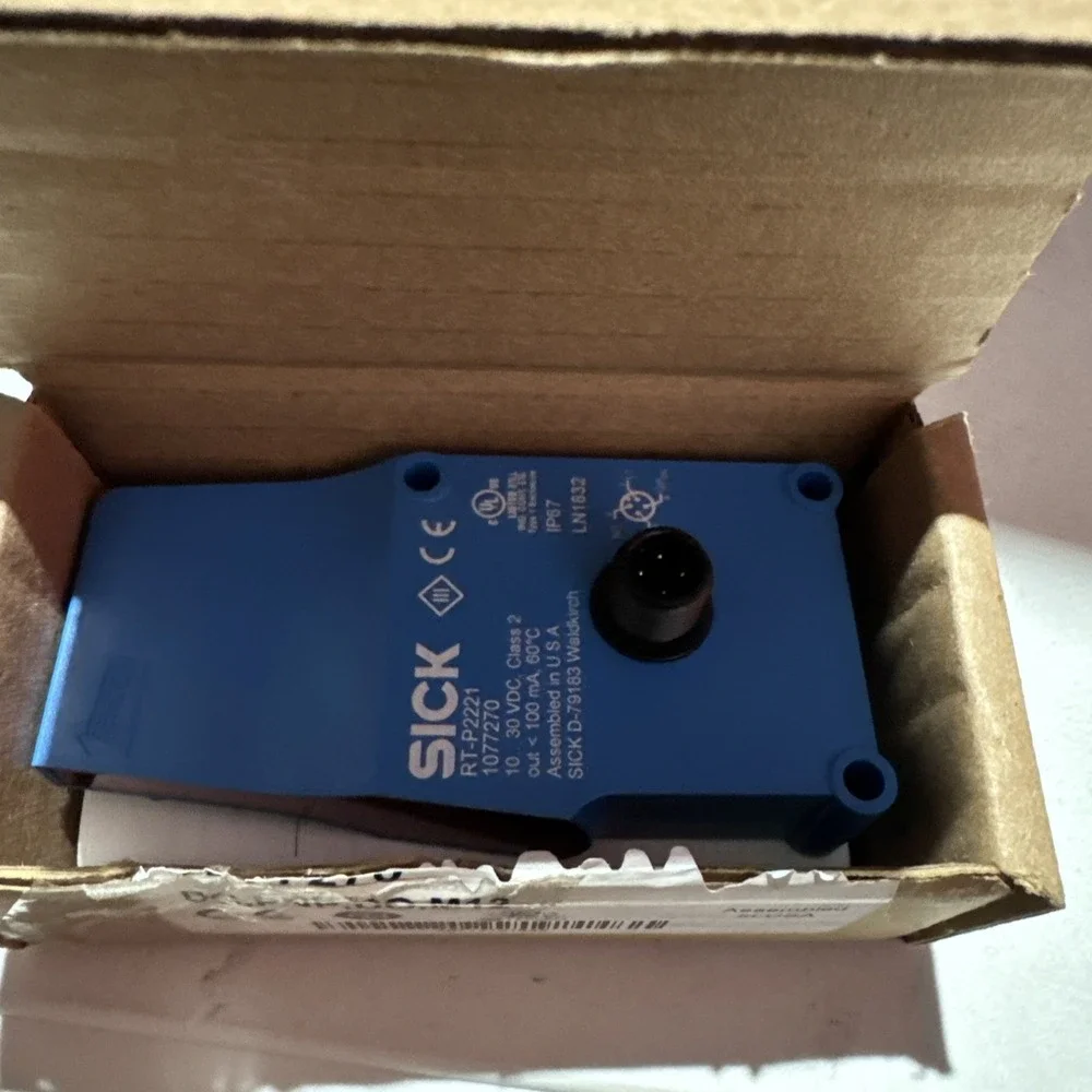 SICK RT-P2231 - 1077270 Photoelectric Zone Sensor * NEW